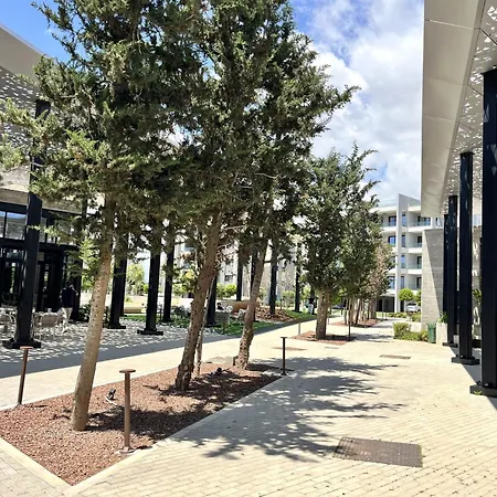 Sunset Gardens Apartman